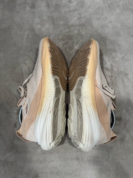 Brooks Glycerin StealthFit 22 Sneakers - Picture 8 of 11